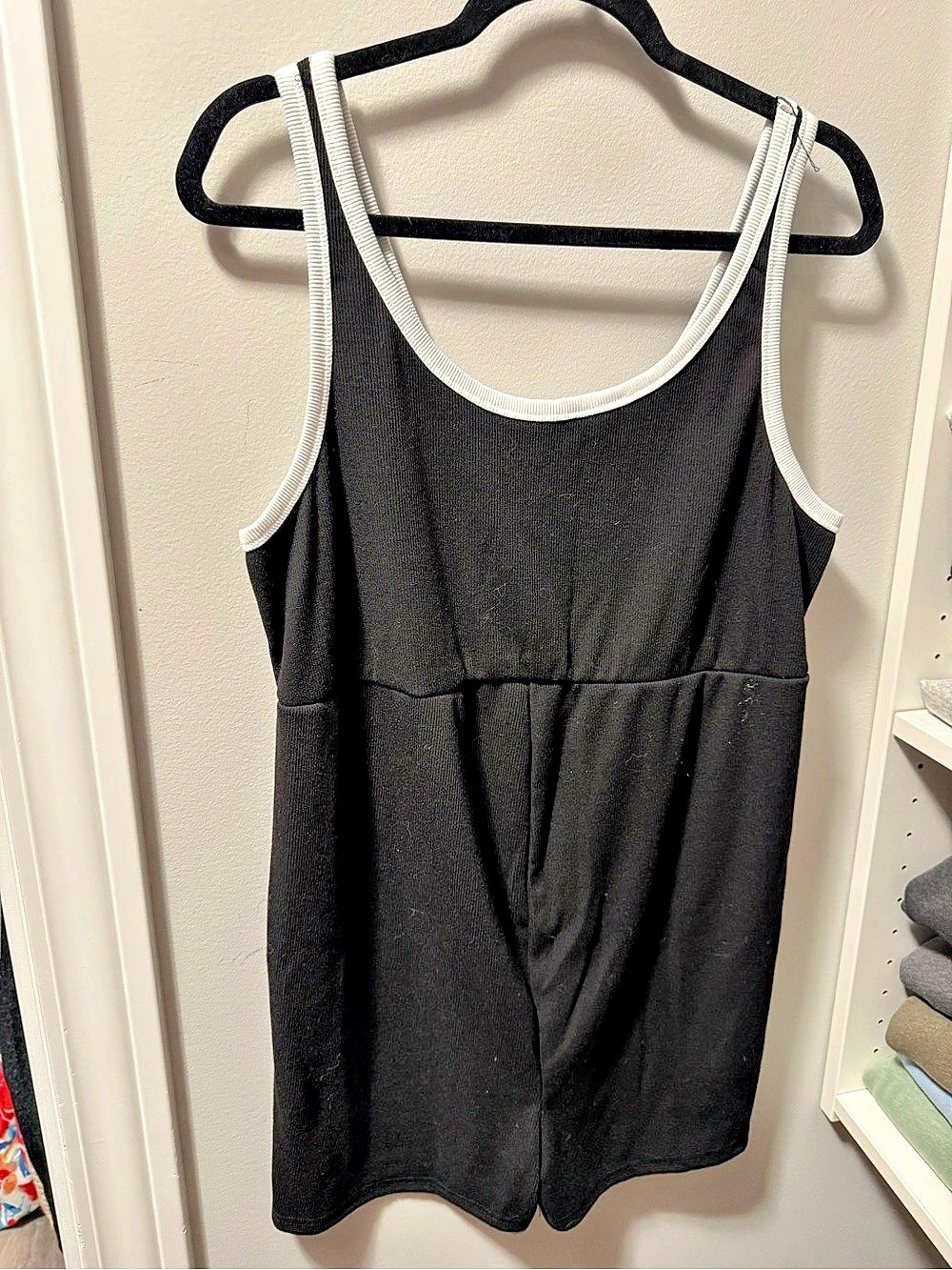 Black Sleeveless Dress